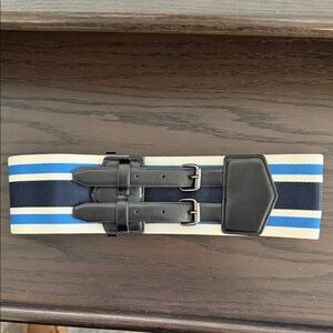 BCBGMAXAZRIA BELT – NAVY, WHITE & BLUE STRIPES BUCKLE BELT - NWOT